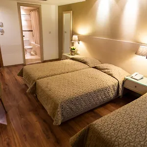 davitel-tobacco.hotels-of-thessaloniki.com/